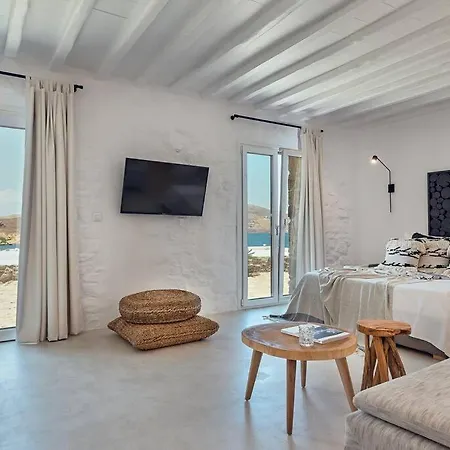 Private Beachfront 30steps To Alemagou Beach Panormos (Mykonos)