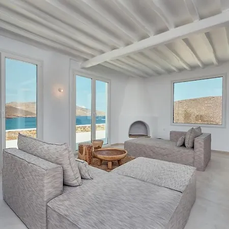 Private Beachfront 30steps To Alemagou Beach Vila